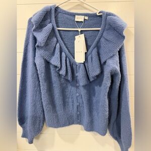 NWT VILA  pretty Women's Soft Blue Ruffle v neck sweater-L